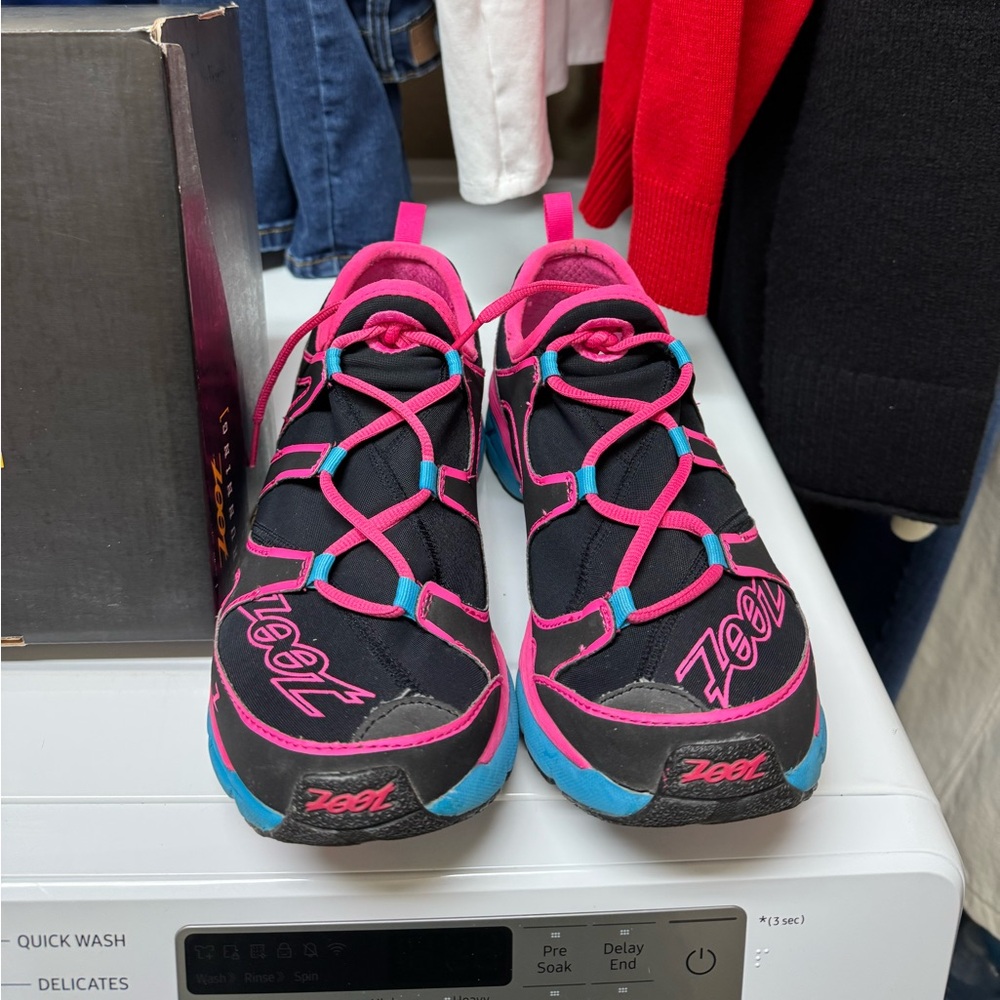 ZOOT Running shoes